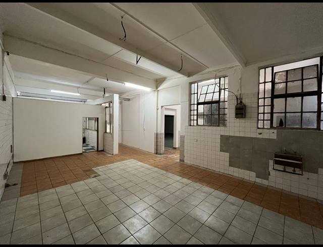 496M² BUSINESS FOR SALE IN BOKSBURG CENTRAL